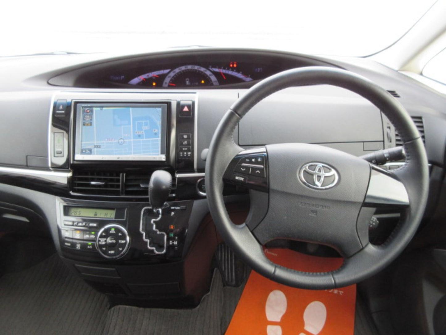 Toyota Estima 2.4 Aeras Premium Edition 4WD