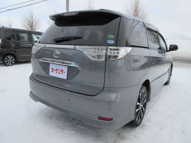 Toyota Estima 2.4 Aeras Premium Edition 4WD