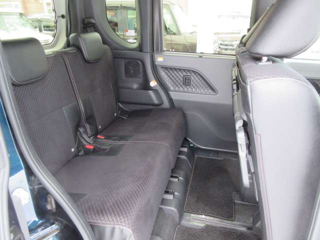 Daihatsu Tanto 660 Custom RS 4WD