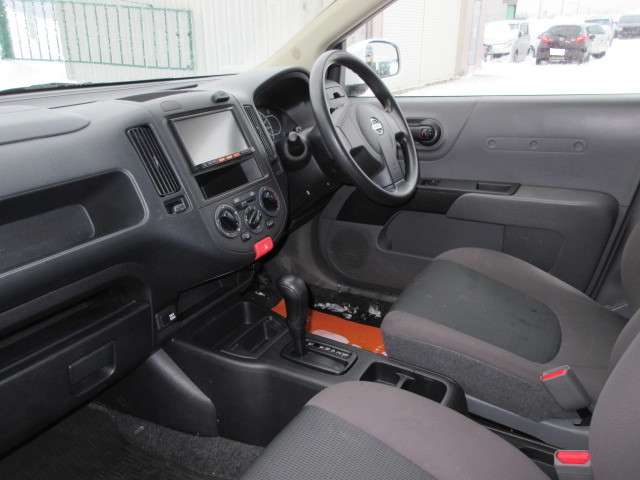 Nissan NV150 AD1.6 VE 4WD