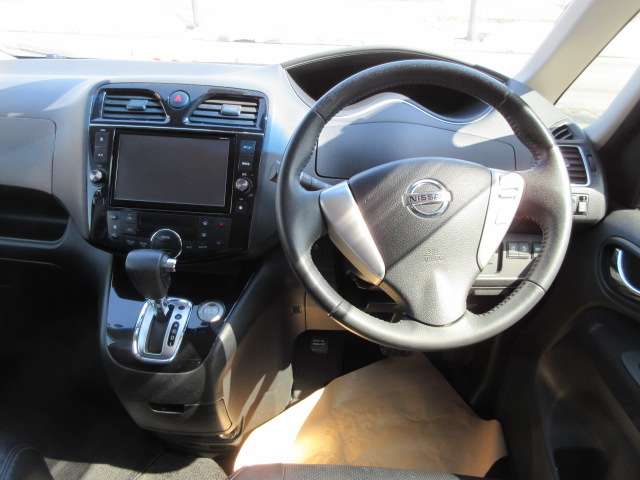 Nissan Serena Highway Star 2.0 Advanced Safety Package 4WD